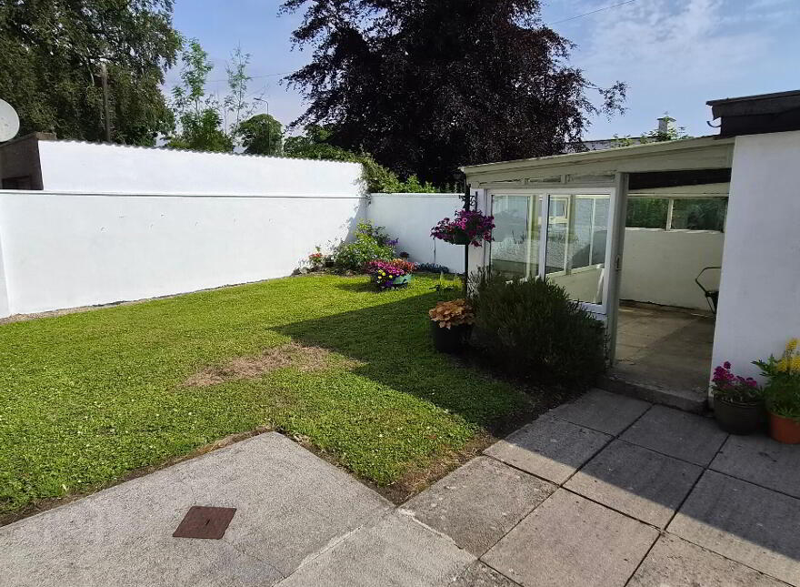 8 Shannon Lodge, Carrick-On-Shannon, N41F229