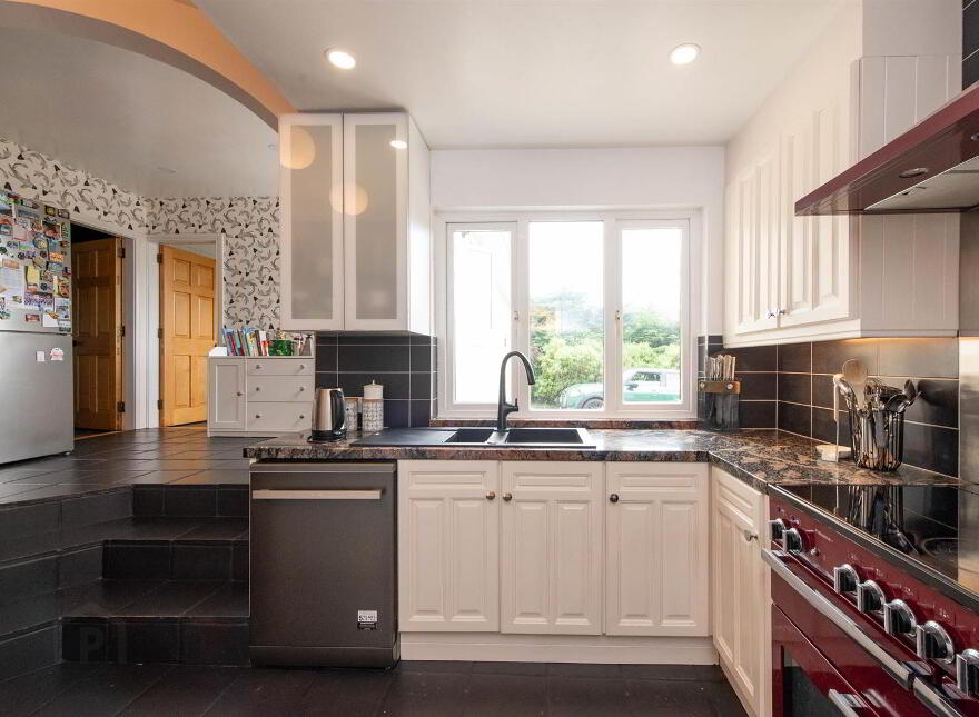 8 Bulls Eye Park, Downpatrick, BT30 6RX