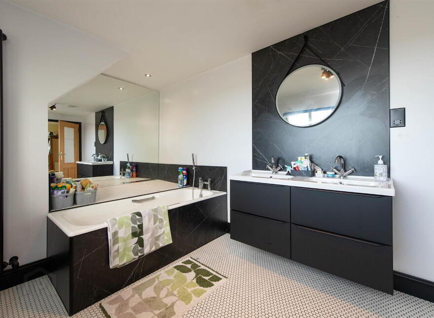 8 Bulls Eye Park, Downpatrick, BT30 6RX
