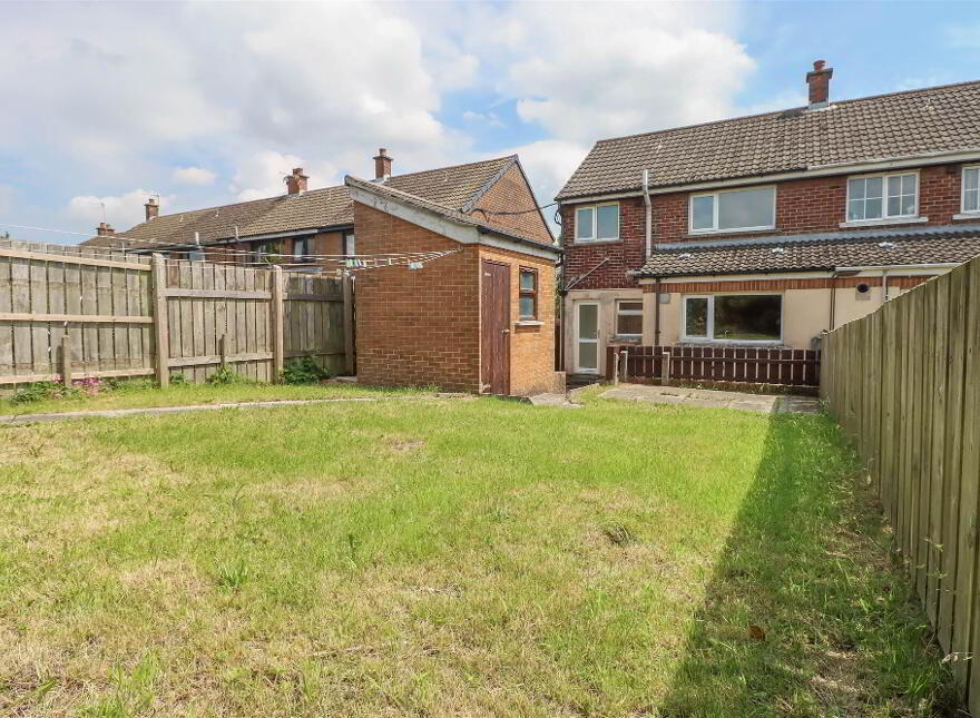 27 Brooklands Road, Dundonald, Belfast, BT16 2PD