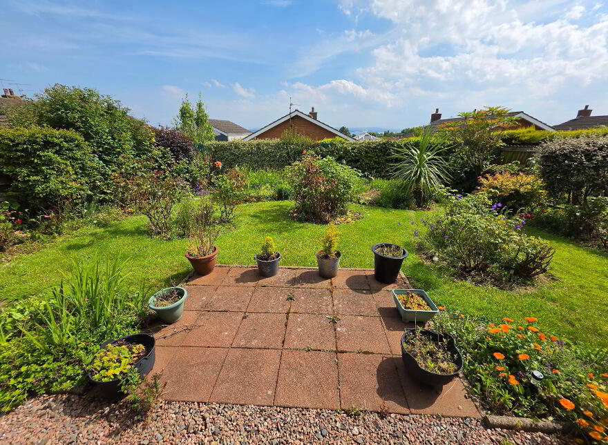 51 Prospect Downs, Carrickfergus, BT38 8QP