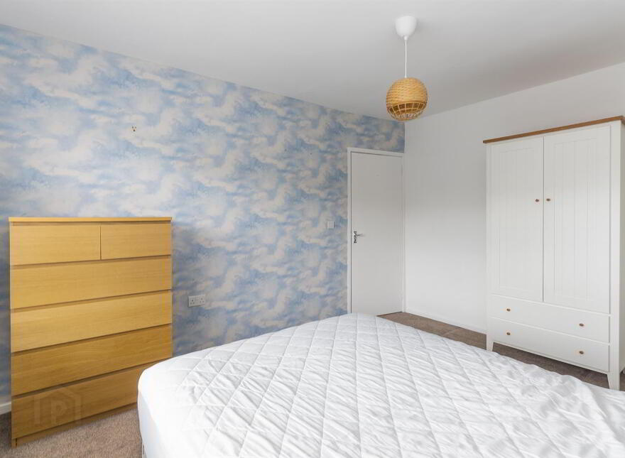 58 North Sperrin, Belfast, BT5 7HU