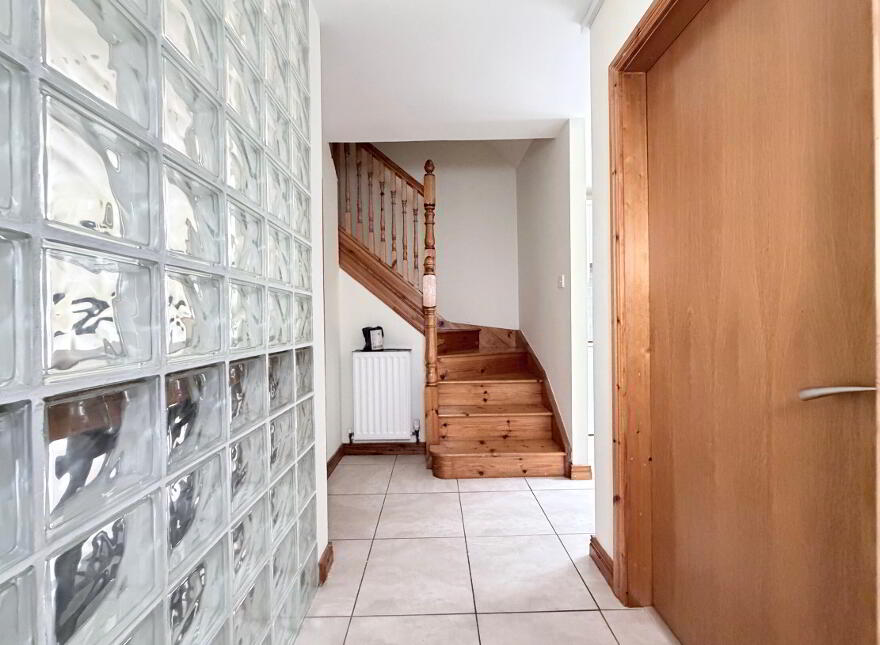 2a Duck Row, Dunbar Road, Banbridge, BT32 3FF