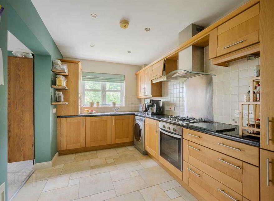 Apartment 8 Oak House 30 Beech Heights, Belfast, BT7 3LQ