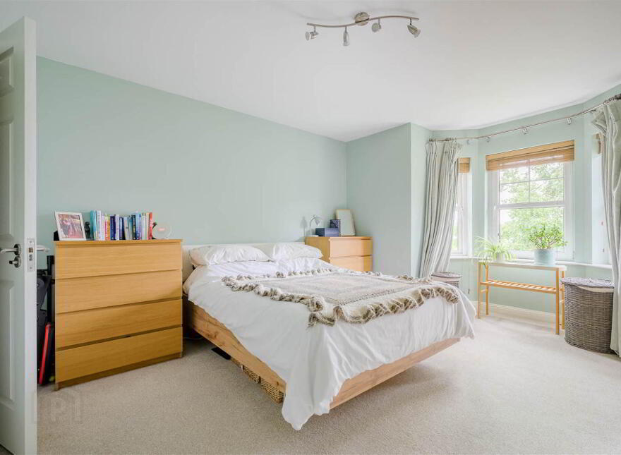 Apartment 8 Oak House 30 Beech Heights, Belfast, BT7 3LQ