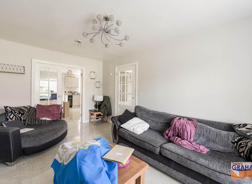 1a Lawnmount Crescent, Lisburn, BT27 4TT