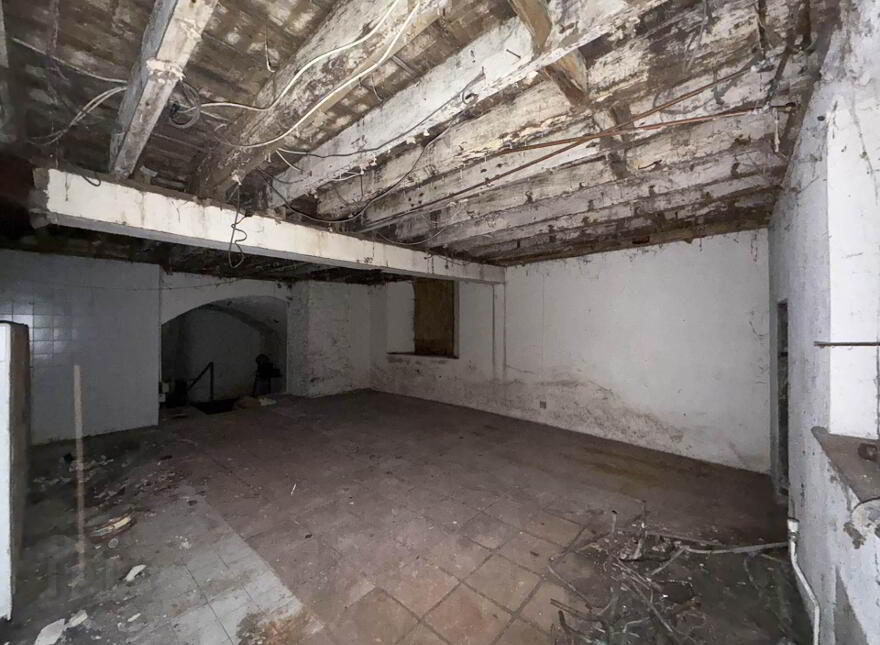 6 Wolfe Tone Street, Clonmel, E91XV57