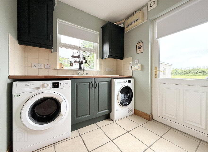 10 Portlee Road, Randalstown, BT41 3LX