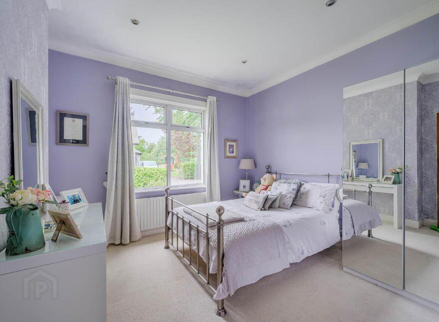 7 Glen Road, Holywood, BT18 0HB