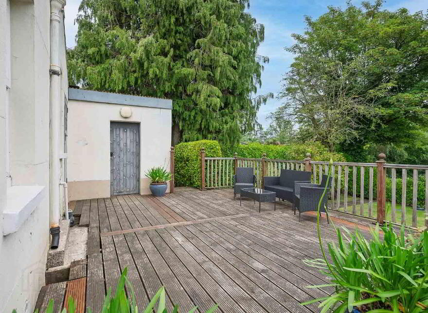 7 Glen Road, Holywood, BT18 0HB