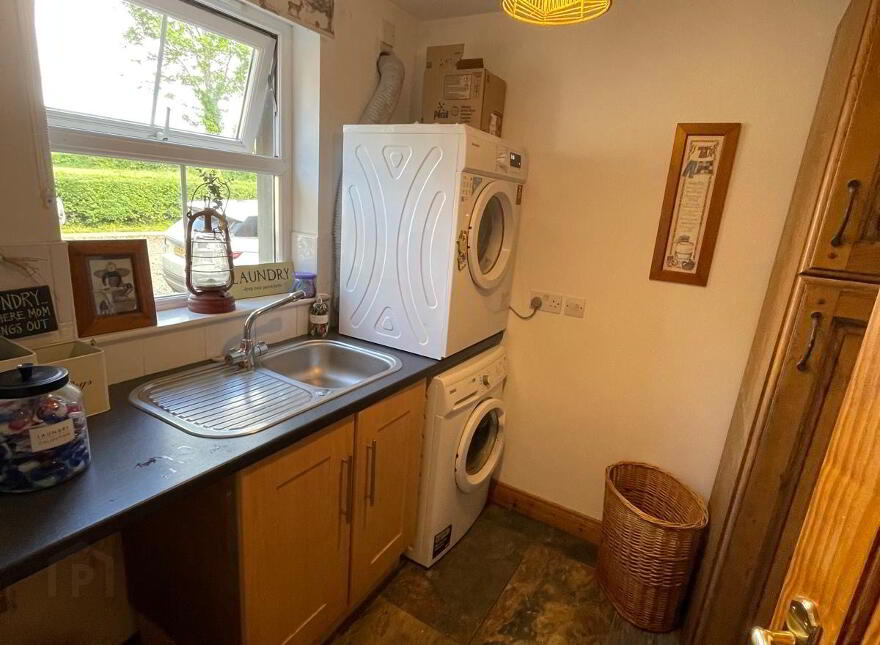 85 Townhill Road, Portglenone, Ballymena, BT44 8AG