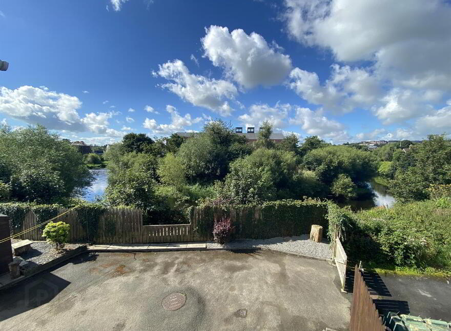 1A Lancastrian Court, Banbridge, BT32 4QL