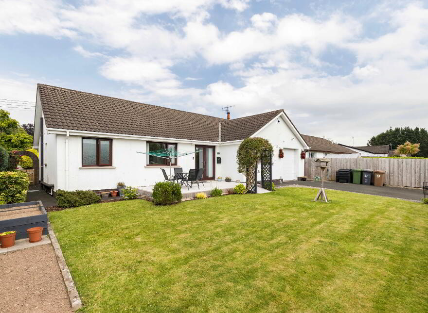 67 Castlewellan Road, Banbridge, BT32 4JD