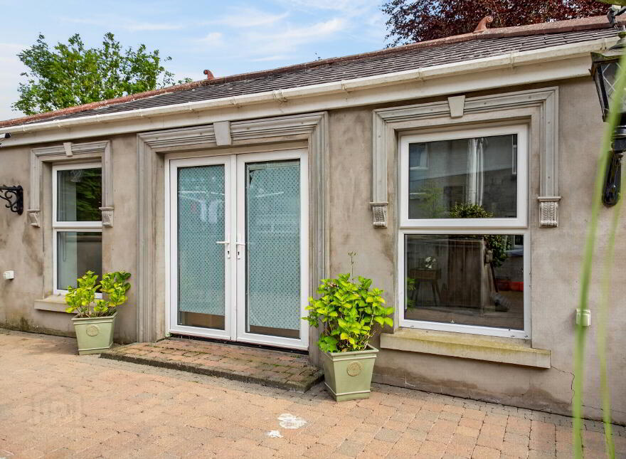 98 Galgorm Road, Ballymena, BT42 1AA