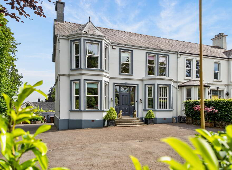 98 Galgorm Road, Ballymena, BT42 1AA