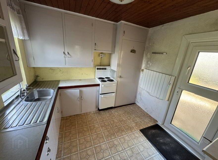 96 Low Road, Islandmagee, BT40 3RD