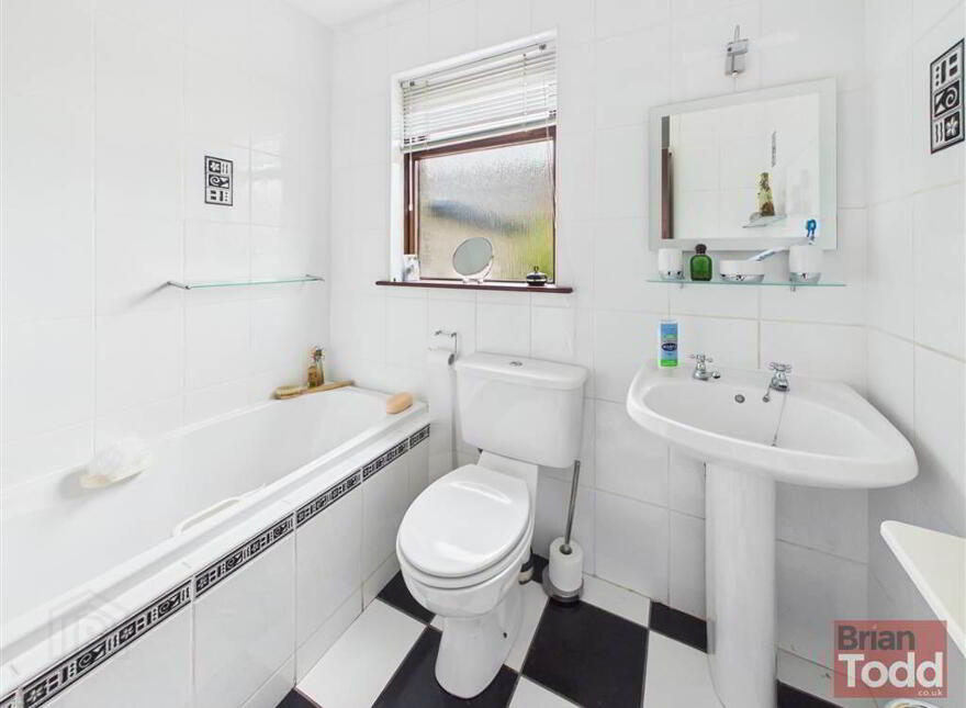 Roddens Court, Larne, BT40 1PX