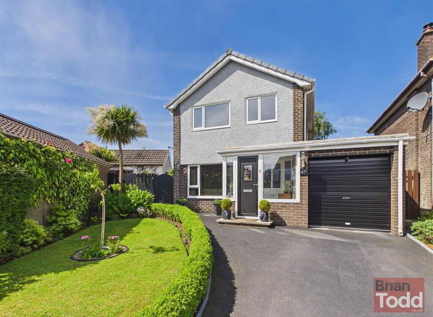Argyll Avenue, Larne, BT40 2JX