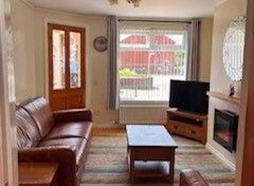 50 Saint George's Gardens, Belfast, BT12 5FJ