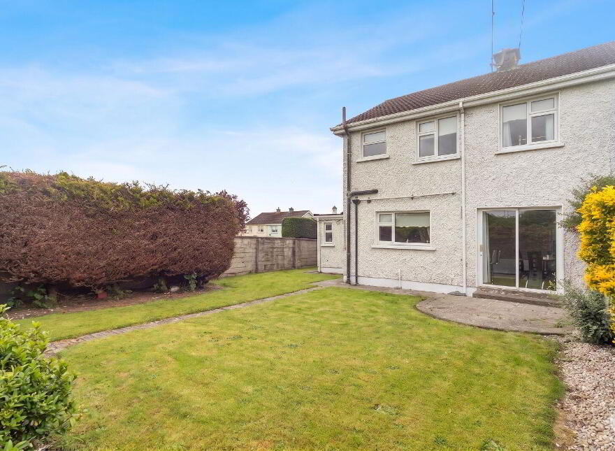 61 Cedar Grove, Avondale, Trim, C15A6K0