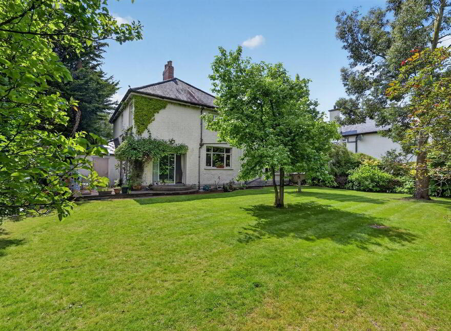 10 Shrewsbury Drive, Belfast, BT9 6PL