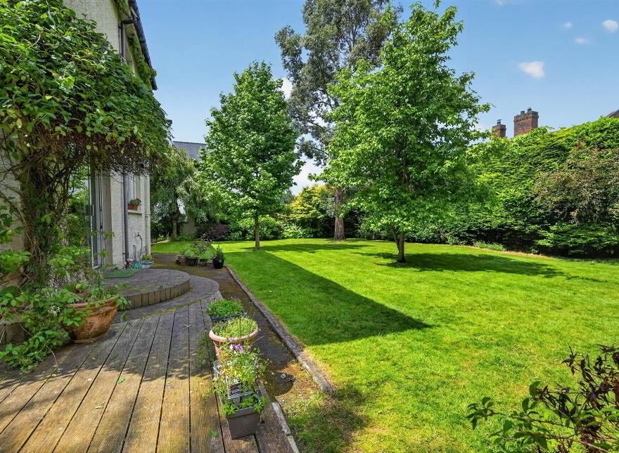 10 Shrewsbury Drive, Belfast, BT9 6PL