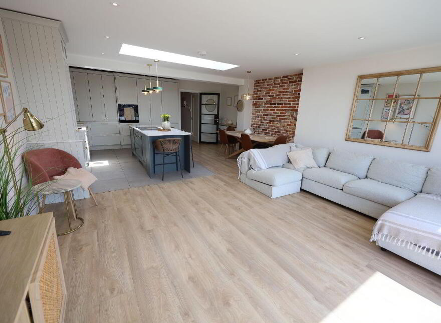 15 Harbour View, Crosshaven, P43NC80
