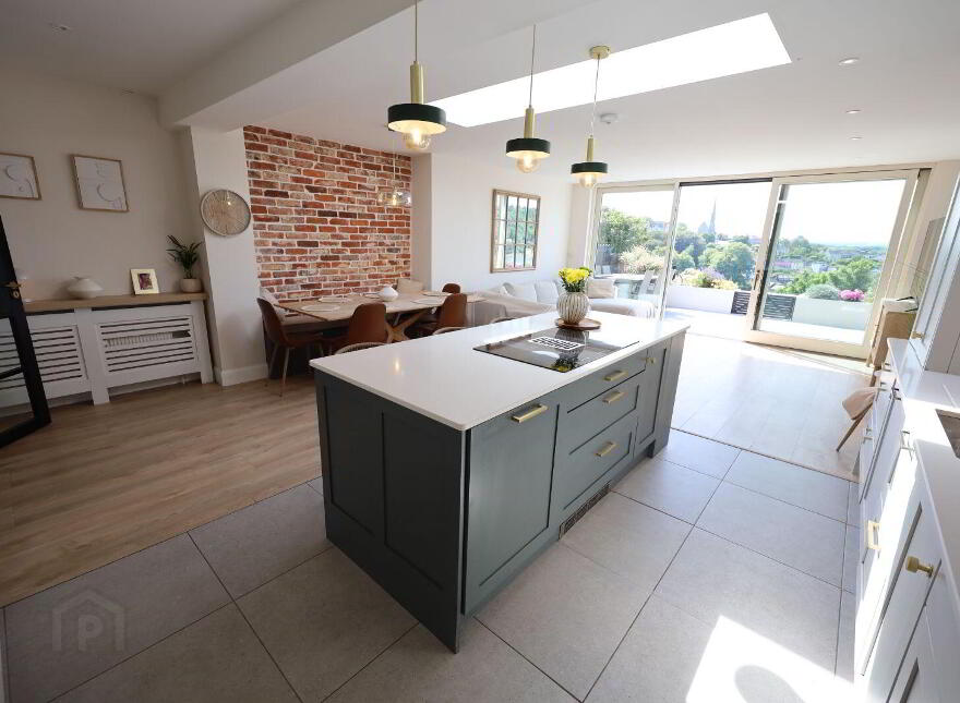 15 Harbour View, Crosshaven, P43NC80