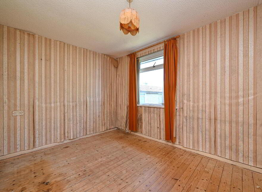 2 Kircubbin Gardens, Bangor, BT19 1SL