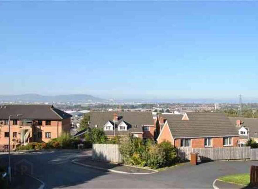 2 Castle Mews, Lead Hill, Castlereagh, Belfast, BT6 9RR