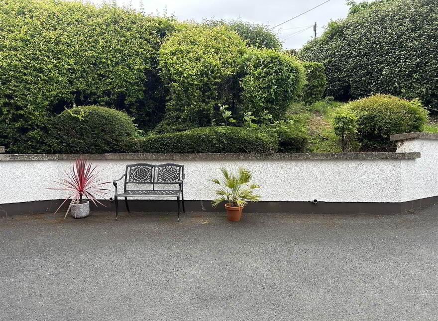 2 Castle Mews, Lead Hill, Castlereagh, Belfast, BT6 9RR