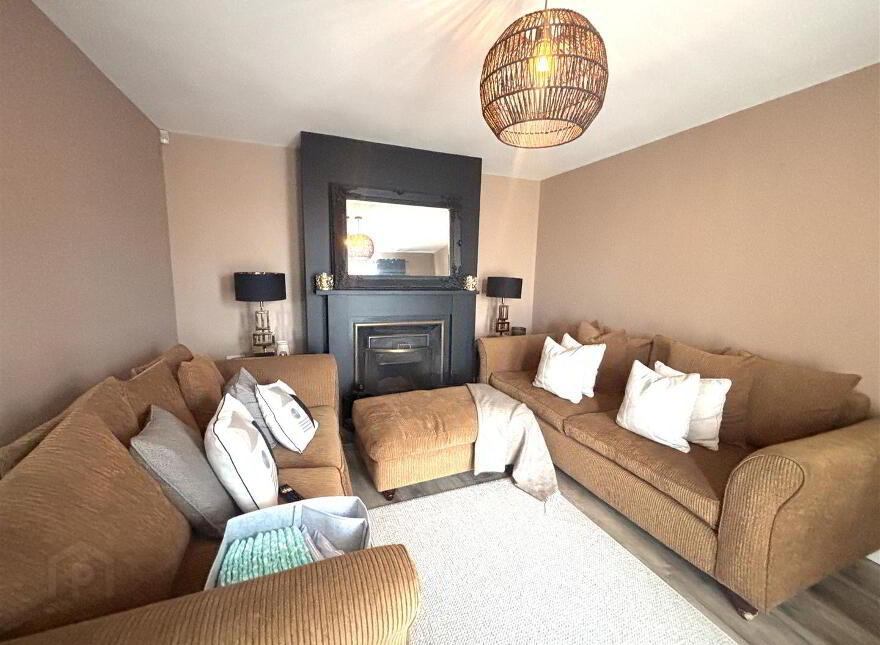 108 Briar Hill, Greysteel, Derry / Londonderry, BT47 3FD