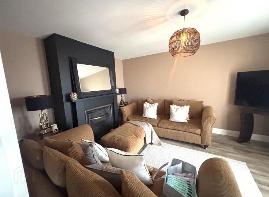 108 Briar Hill, Greysteel, Derry / Londonderry, BT47 3FD
