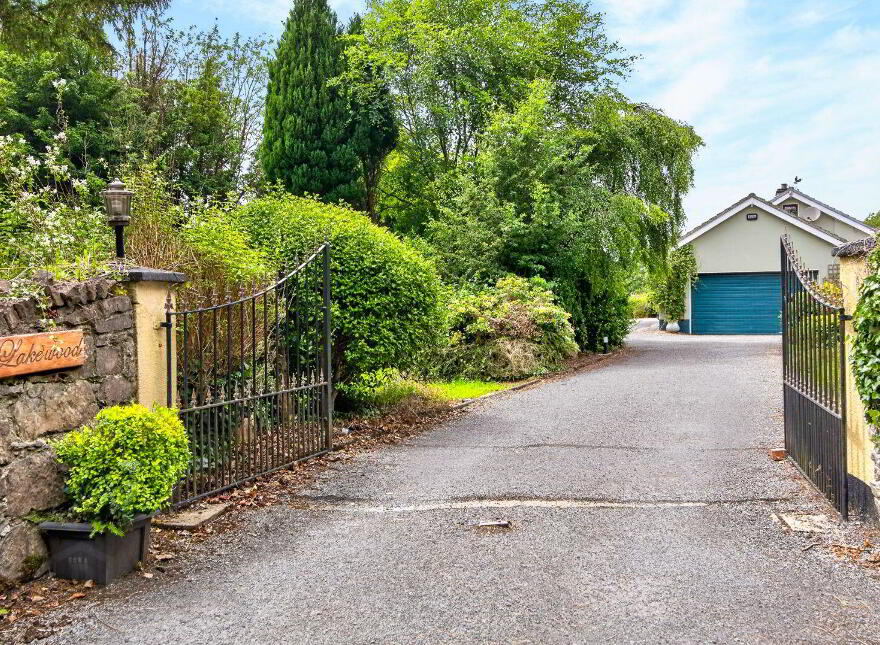 Lake Wood, Hazelwood Road, Sligo, F91T6P3