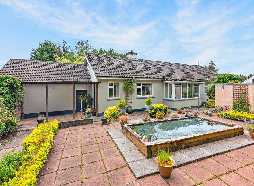 Lake Wood, Hazelwood Road, Sligo, F91T6P3