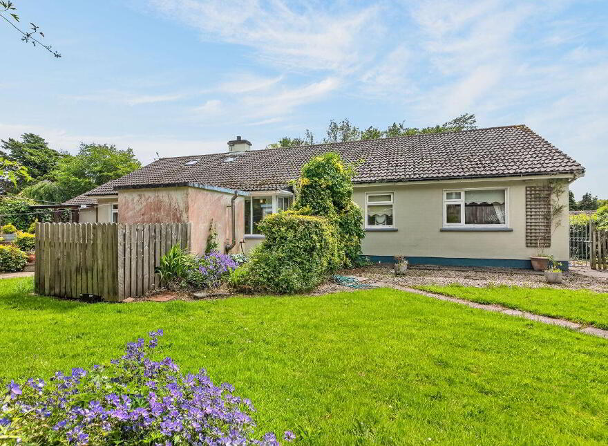 Lake Wood, Hazelwood Road, Sligo, F91T6P3