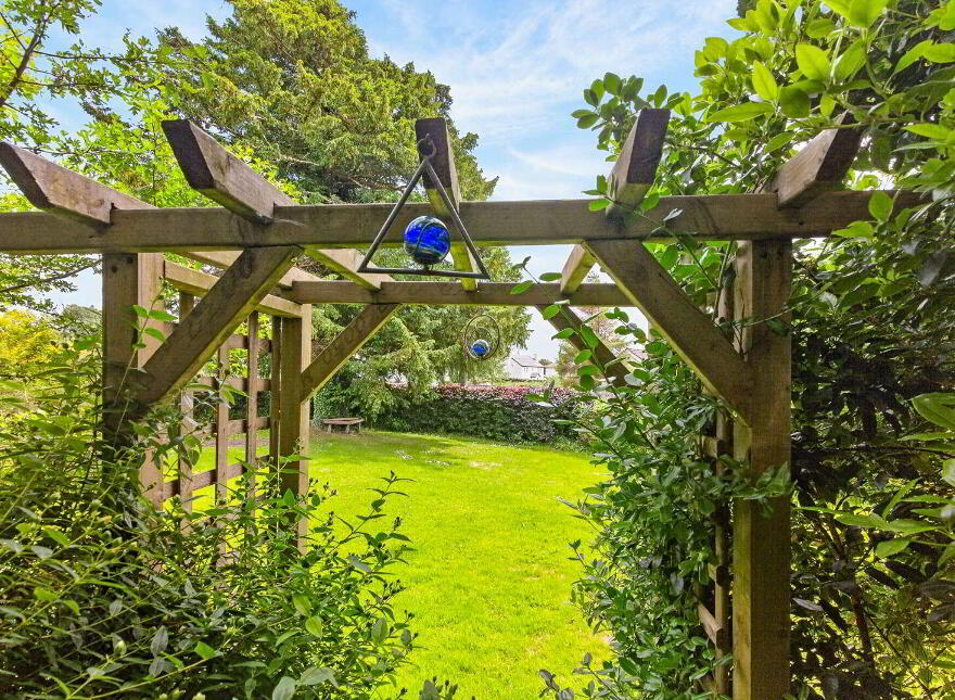 Lake Wood, Hazelwood Road, Sligo, F91T6P3