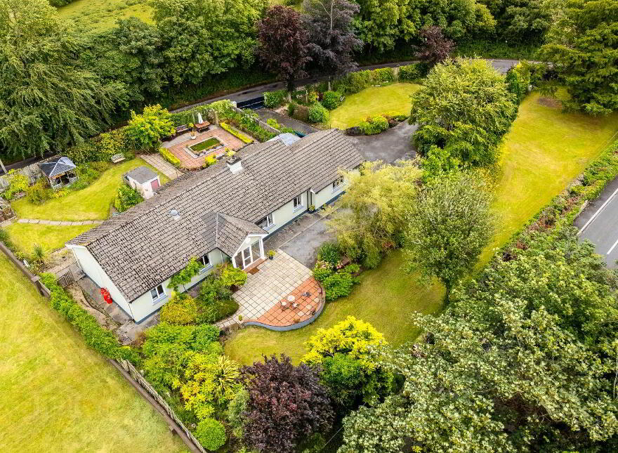 Lake Wood, Hazelwood Road, Sligo, F91T6P3