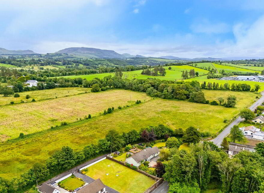 Lake Wood, Hazelwood Road, Sligo, F91T6P3