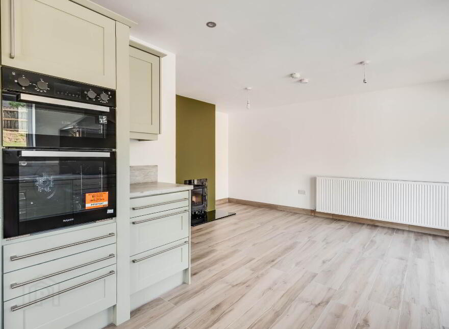 4 Ashgrove, Enniskillen, BT74 6HG