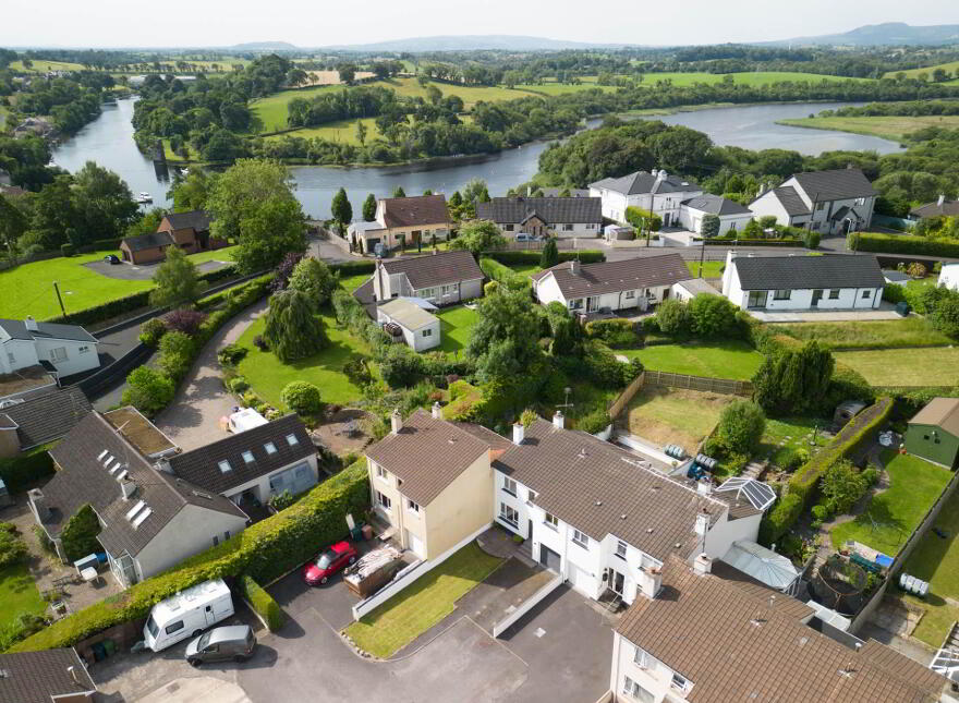 4 Ashgrove, Enniskillen, BT74 6HG