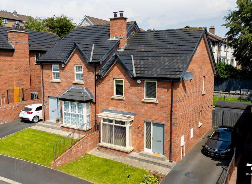 3 Douglas Hill, Doagh, Ballyclare, BT39 0FL