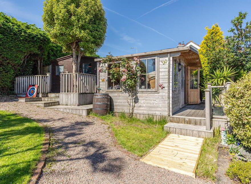 216 Bangor Road, Holywood, BT18 0JF