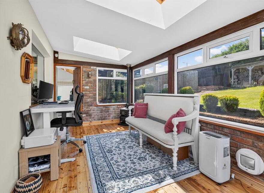 216 Bangor Road, Holywood, BT18 0JF