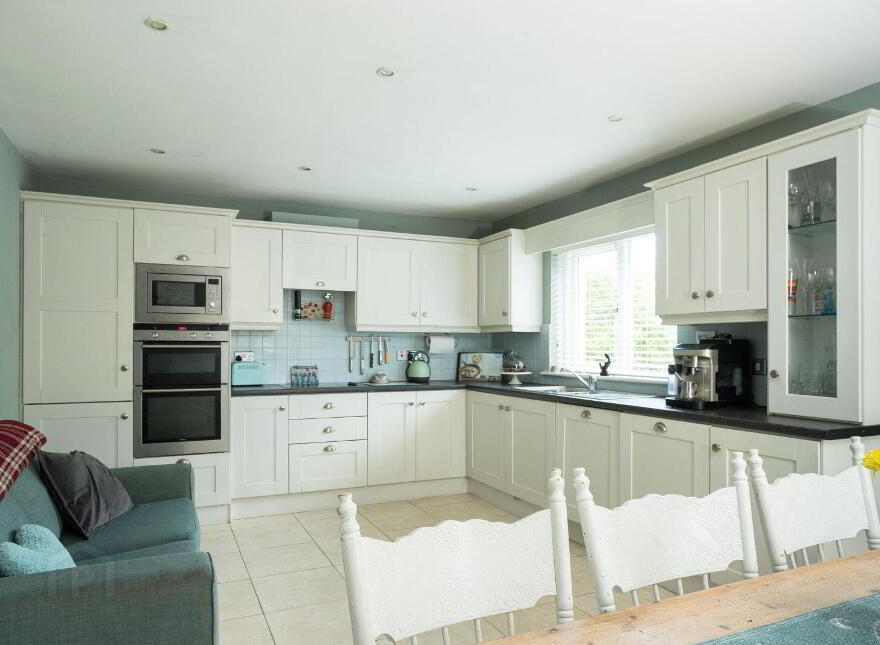 32 Sruth Mhuileann, Durrus, P75CF77