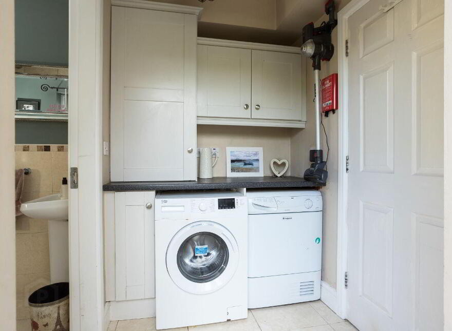 32 Sruth Mhuileann, Durrus, P75CF77