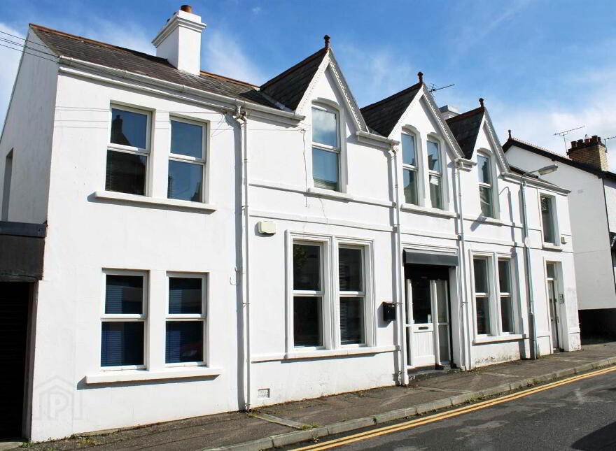 1a May Avenue, Bangor, BT20 4JT