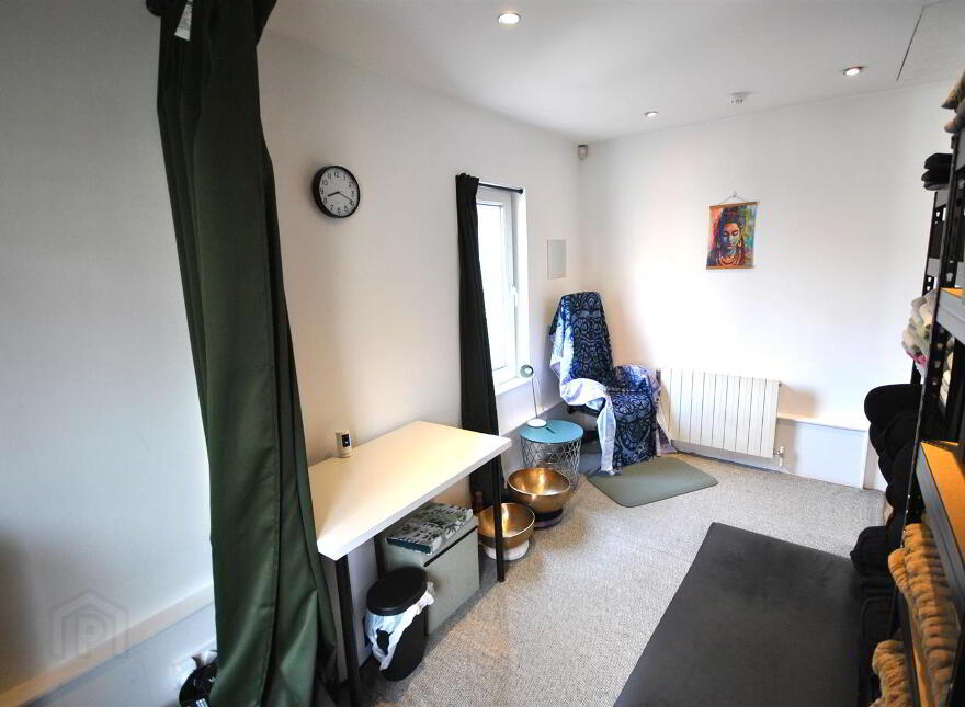 1a May Avenue, Bangor, BT20 4JT