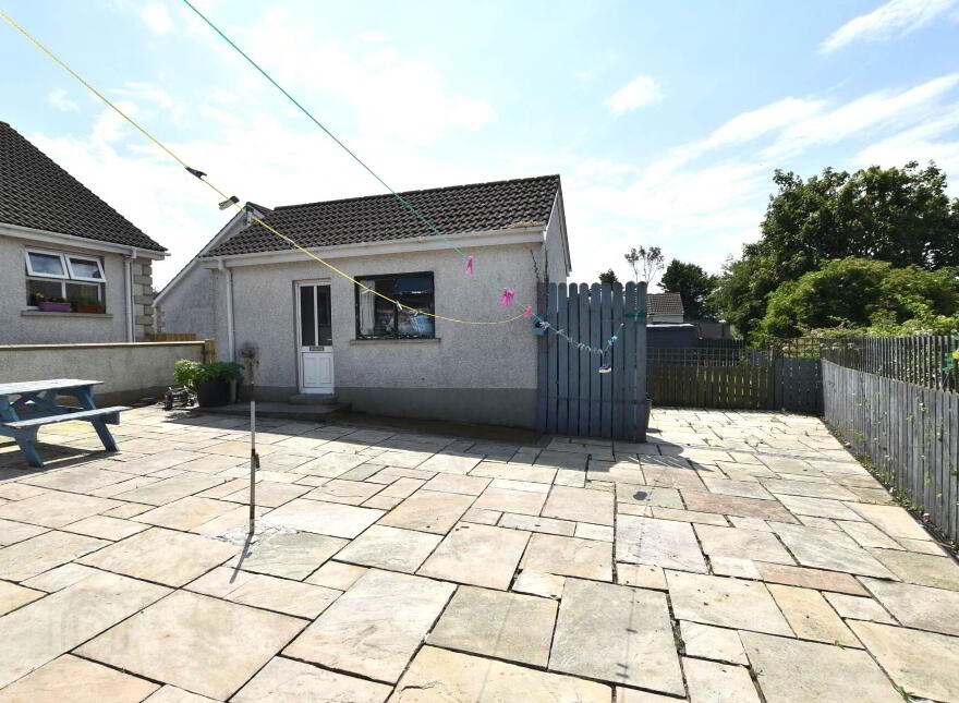14 Joe Tomelty Drive, Portaferry, Newtownards, BT22 1RP