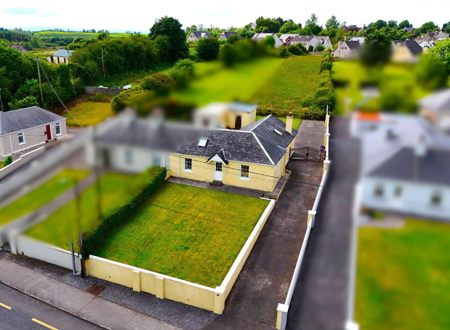 Brookhill, Claremorris, F12HH98